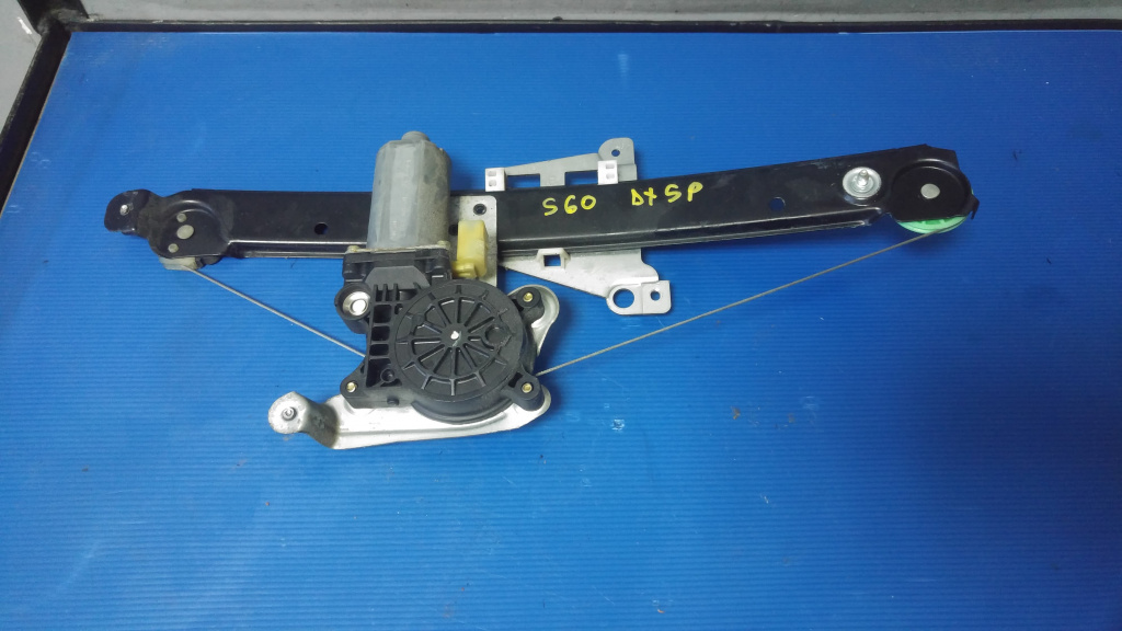 Macara geam dreapta spate volvo s60 119970-xxx