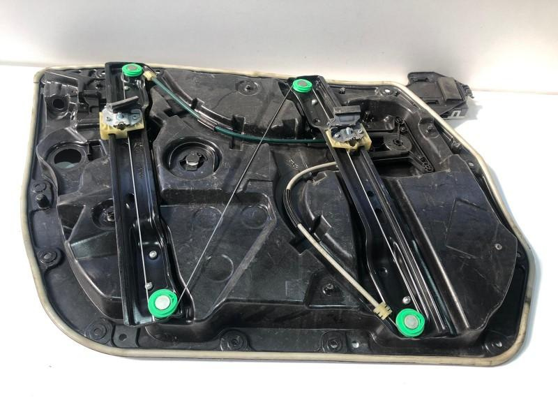 Macara geam electric cu modul dreapta fata a2057200279 Mercedes-Benz C-Class W205/S205/C205 [2014 - 2018]