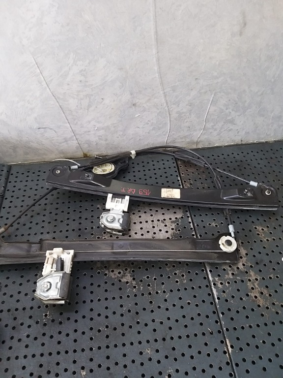 Macara geam electric dreapta fata alfa romeo 159 939