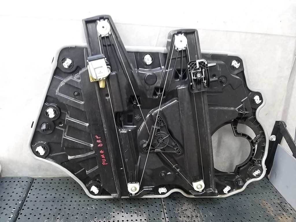 Macara geam electric dreapta fata ford puma j2k cf6 l1tbs23200cf