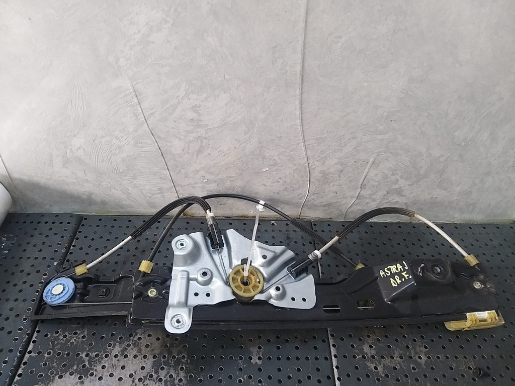 Macara geam electric dreapta fata opel astra j 13350759 912049106 915368104