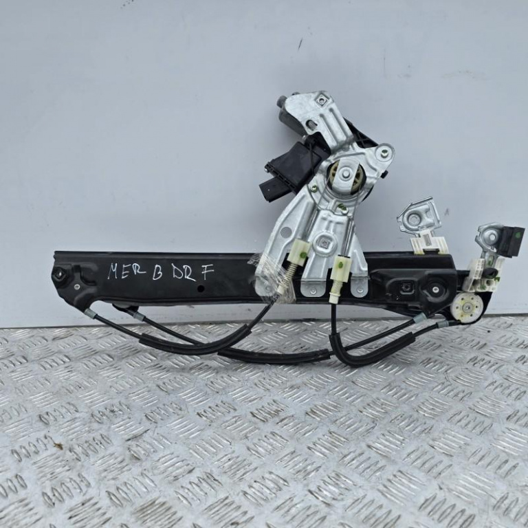 Macara geam electric dreapta fata Opel Meriva B 2010-2014 93168803