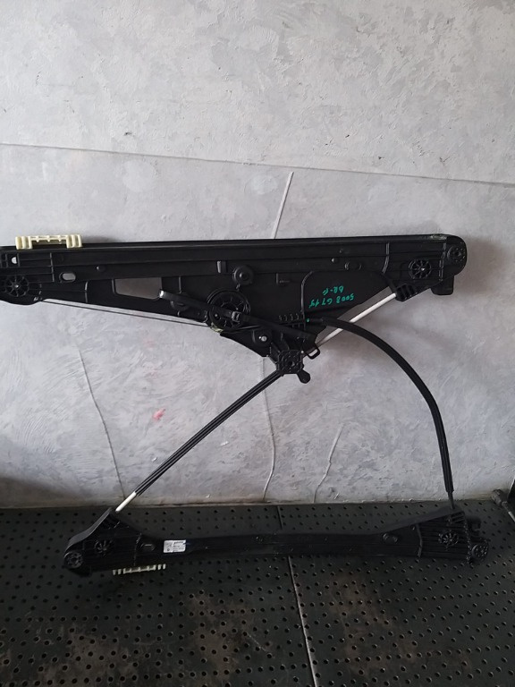 Macara geam electric dreapta fata peugeot 5008 2 9830389280