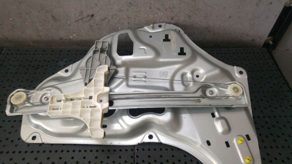 Macara geam electric dreapta spate hyundai ix35 lm el elh 83480v2y010 814202y010