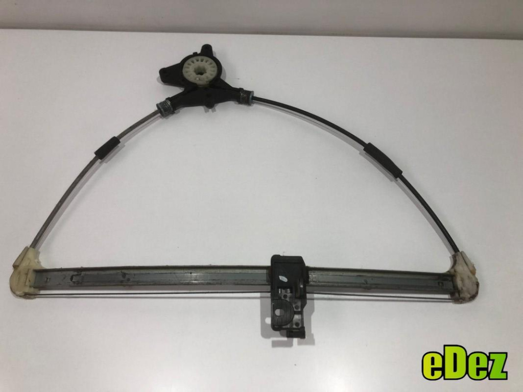 Macara geam electric dreapta spate Mazda 6 (2002-2007)