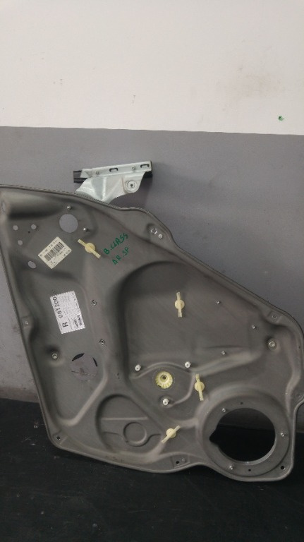 Macara geam electric dreapta spate mercedes b class w245 a1697301679