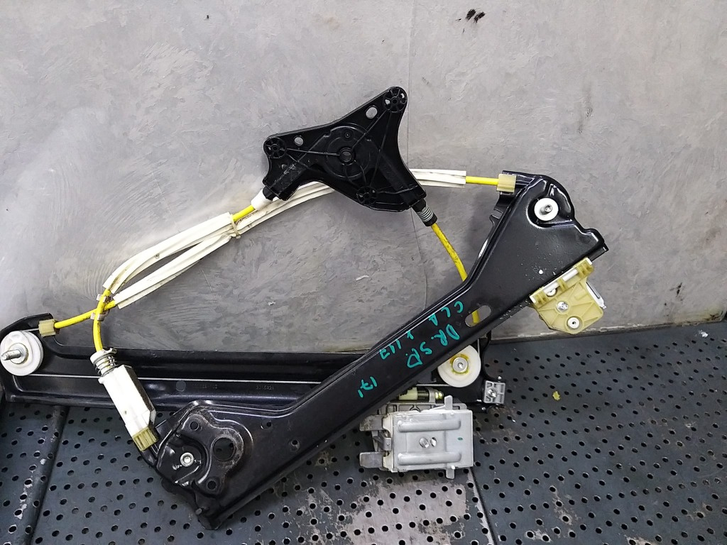 Macara geam electric dreapta spate mercedes cla x117