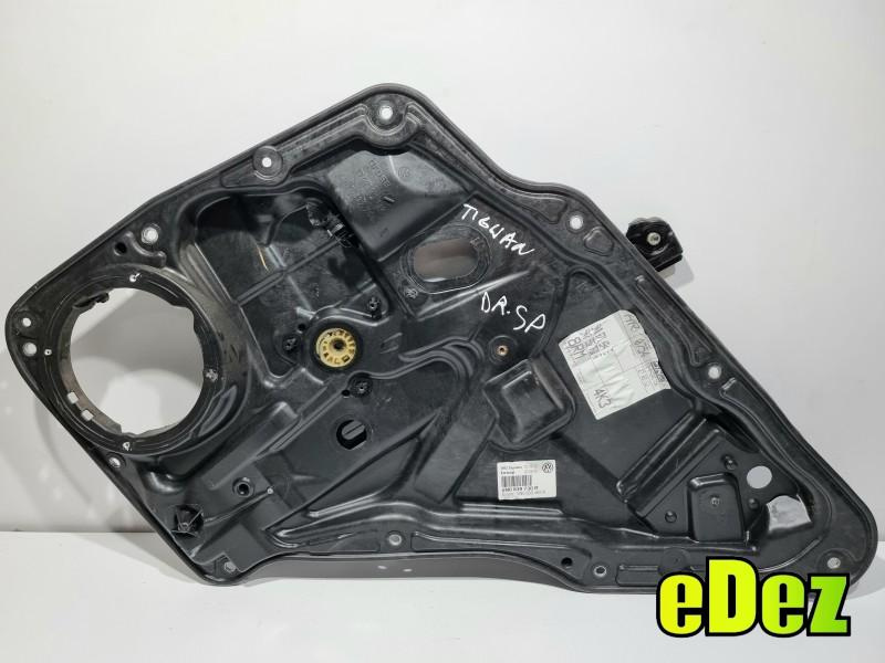 Macara geam electric dreapta spate Volkswagen Tiguan facelift (2011-2015) 5N0839730R