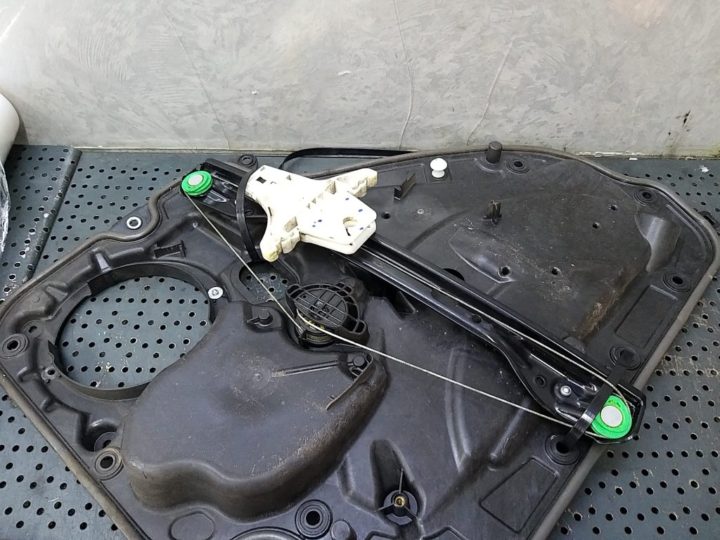 Macara geam electric dreapta spate vw golf 6 5k scurt 5K4839730H
