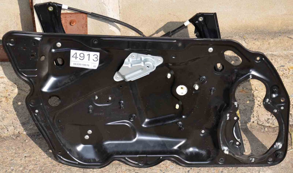 MACARA GEAM ELECTRIC FATA STANGA VW PASSAT B6 / C3 2007