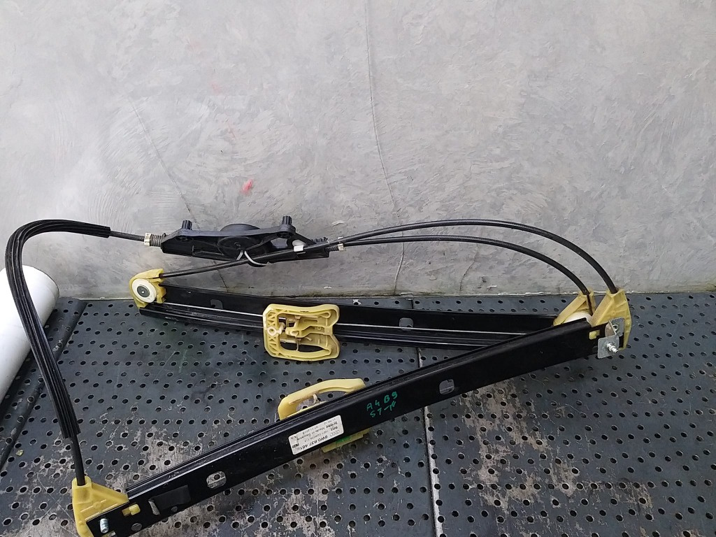 Macara geam electric stanga fata audi a4 b9 8w 8w0837461