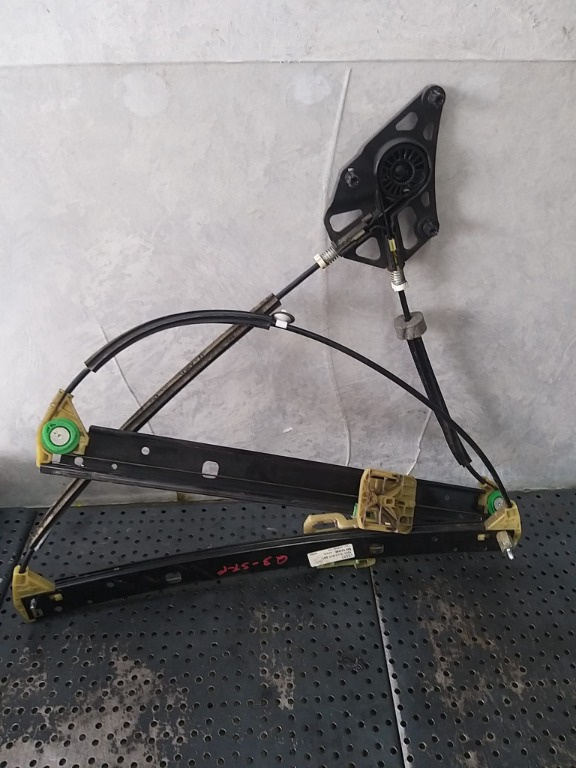 Macara geam electric stanga fata audi q3 8u 8u0837461