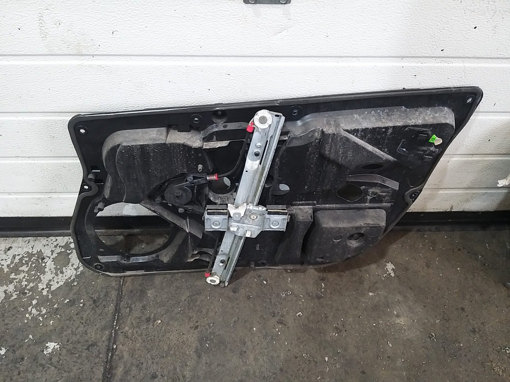 Macara geam electric stanga fata ford fiesta 6 cb1 ccn 8a61a045h17