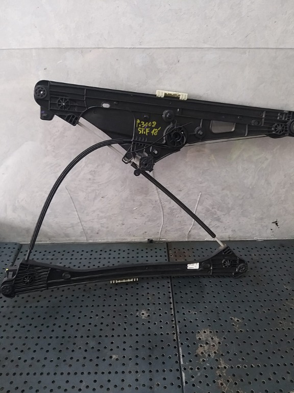Macara geam electric stanga fata peugeot 3008 2 156120832 9810488980