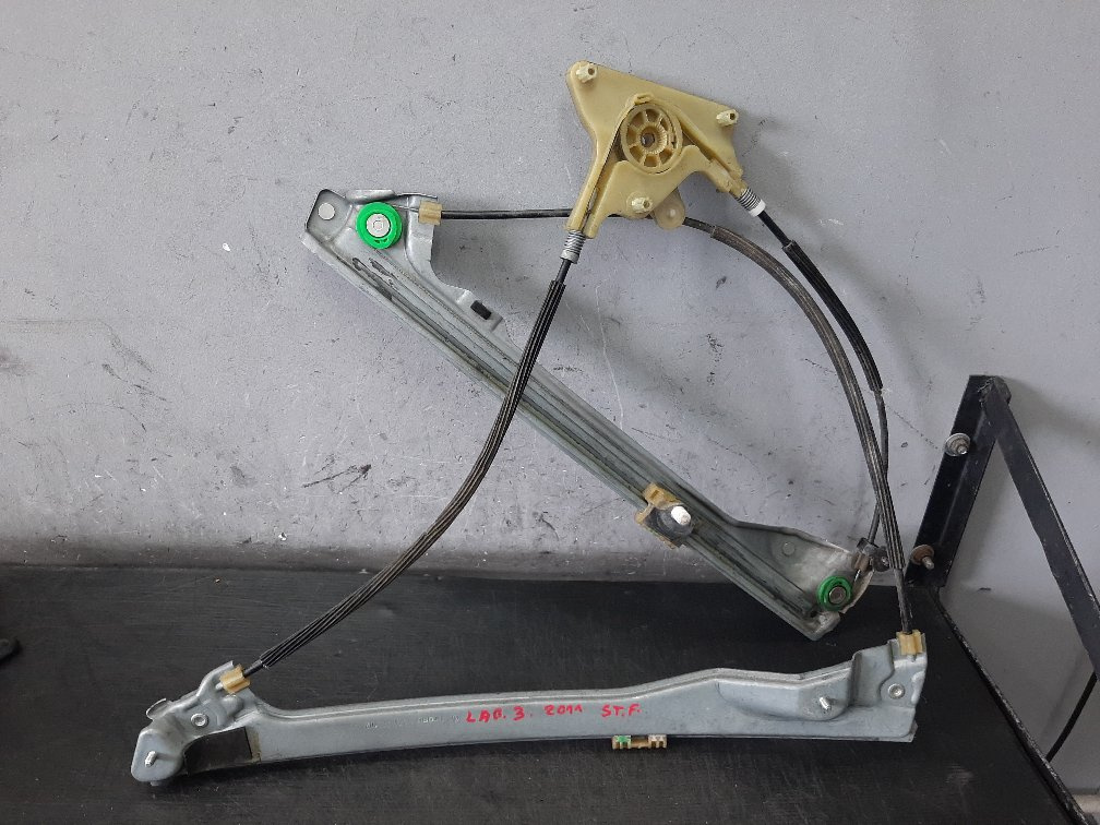 Macara geam electric stanga fata renault laguna 3 bt0 1 974825102