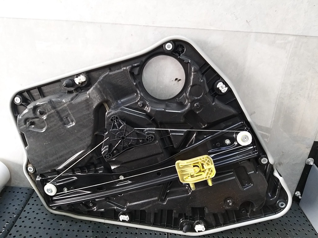 Macara geam electric stanga spate bmw x3 g01 7487601 c83649111
