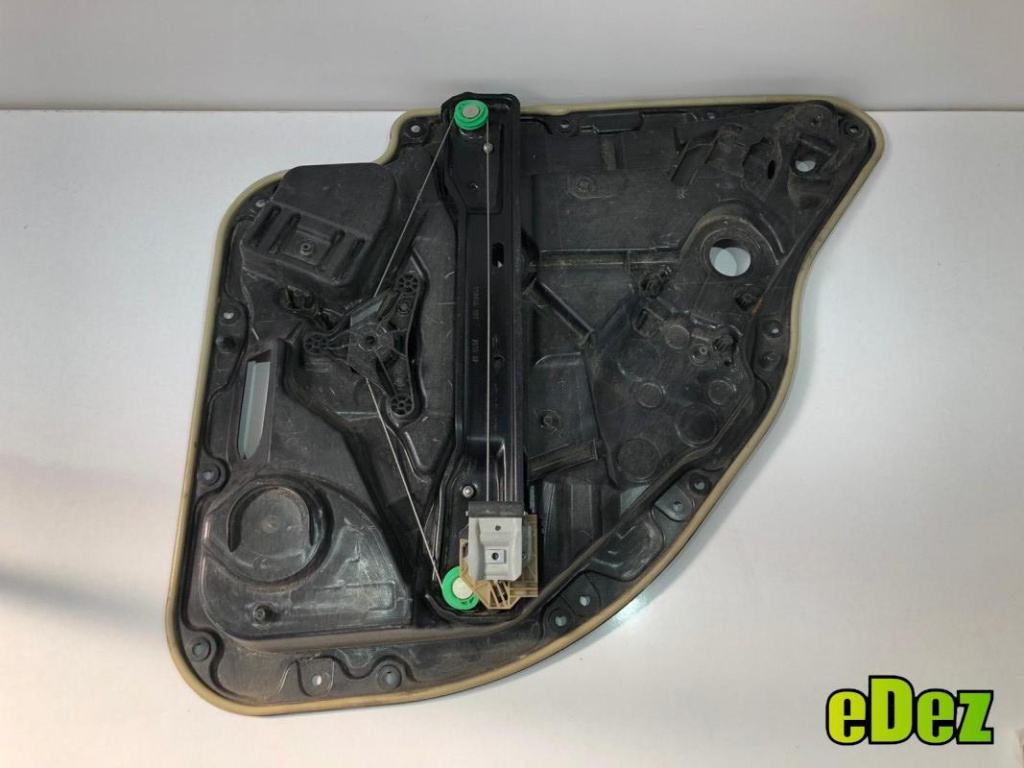 Macara geam electric stanga spate Mercedes C-Class (2014->) [W205] a2057300179