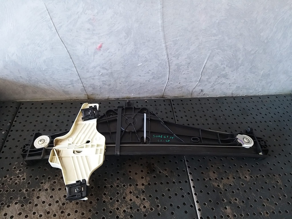 Macara geam electric stanga spate peugeot 5008 2 9830389180