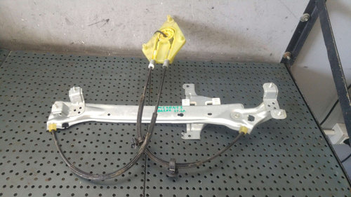 Macara geam electric stanga spate renault megane 3 break 920040100