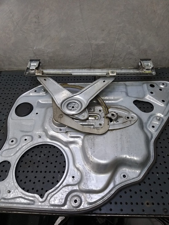 Macara geam electric stanga spate volvo v50 s40 8679082