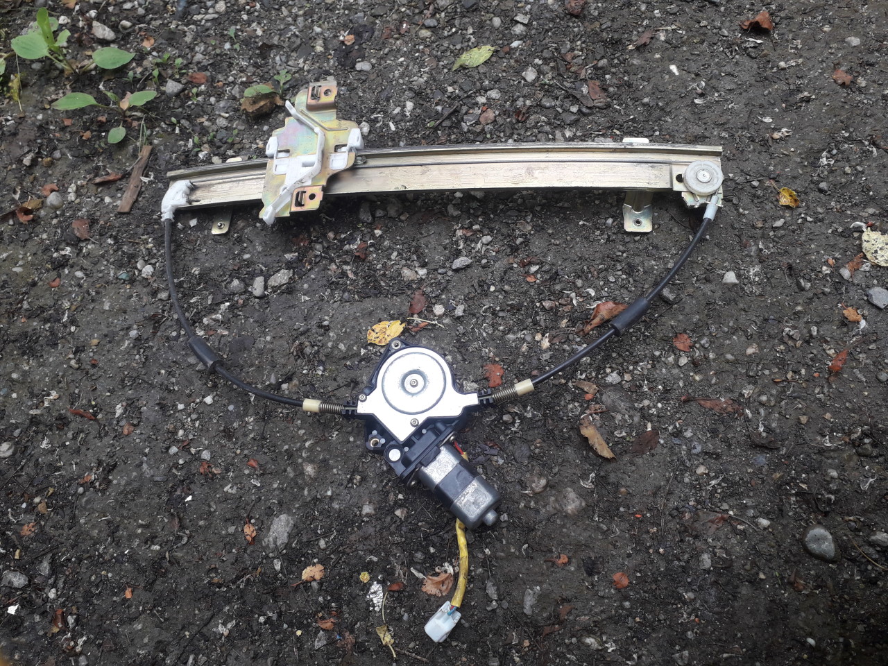 Macara geam electrica dreapta față Opel Frontera b 1998 2004