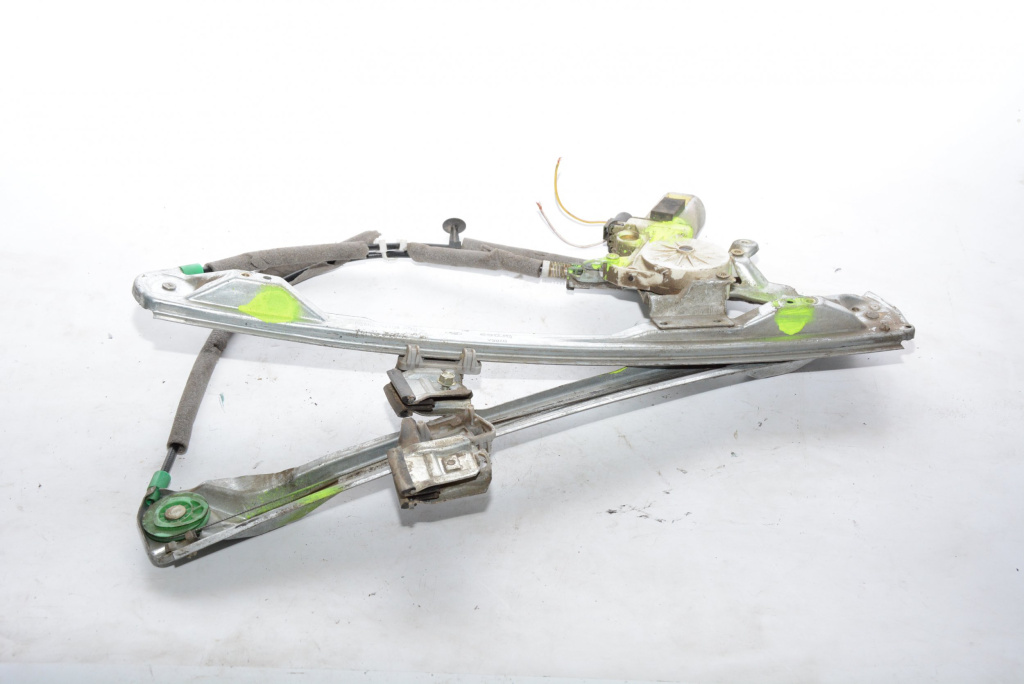 Macara Geam Electrica,dreapta,fata Ford FOCUS Mk 1 1998 - 2004 XS4123200
