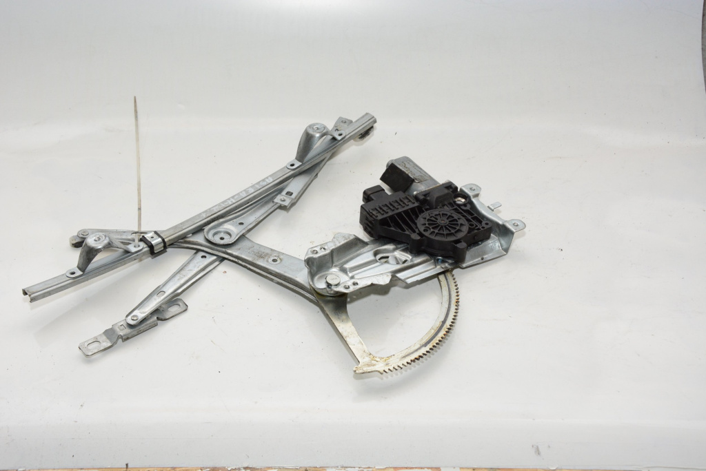 Macara Geam Electrica,dreapta,fata Opel ASTRA H 2004 - 2012 994887100