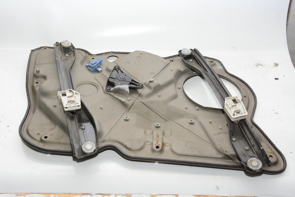 Macara Geam Electrica,dreapta,fata Skoda OCTAVIA 2 (1Z) 2004 - 2013 1K0959793