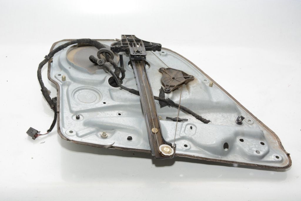 Macara Geam Electrica,dreapta,spate VW BORA (1J) 1998 - 2005 1J5839730G