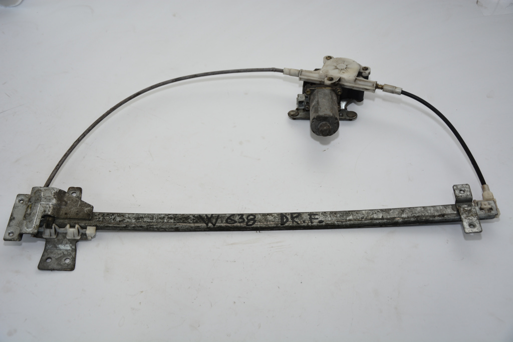 Macara Geam Electrica Mercedes-Benz VITO / V-CLASS (W638) 1996 - 2003 0130821667