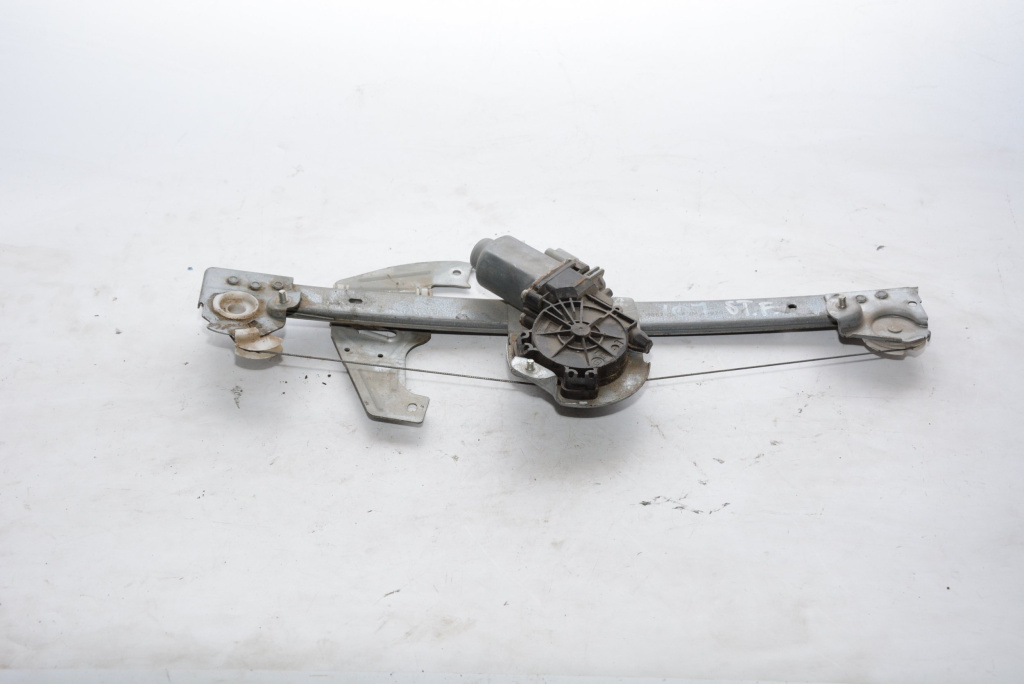 Macara Geam Electrica,stanga,fata Peugeot 107 2005 - 2014