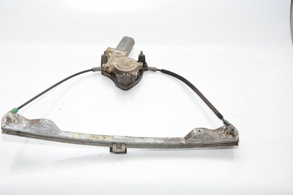 Macara Geam Electrica,stanga,fata Renault CLIO 2 / SYMBOL 1 1998 - 2008 8200169093