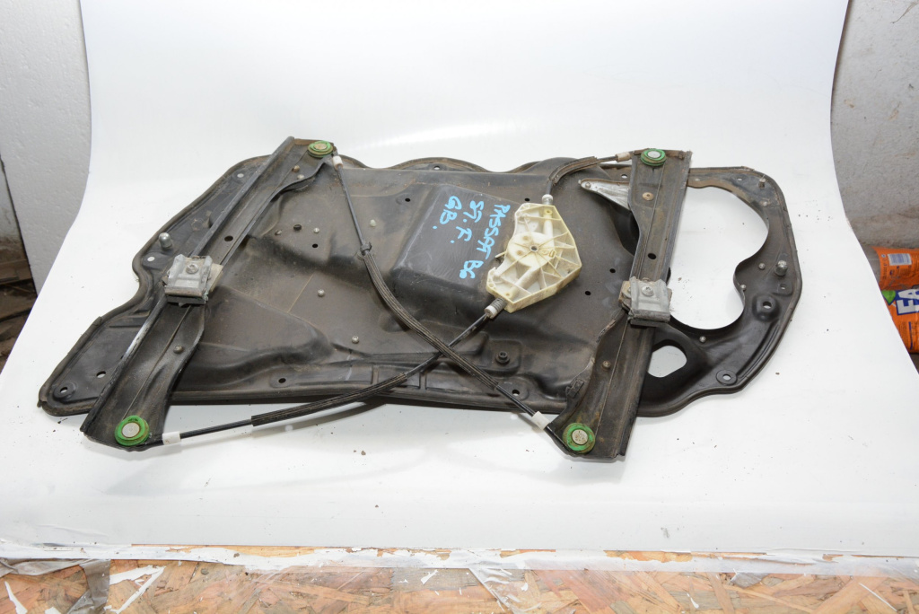 Macara Geam Electrica,stanga,fata VW PASSAT B6 2005 - 2010 3C1837755K