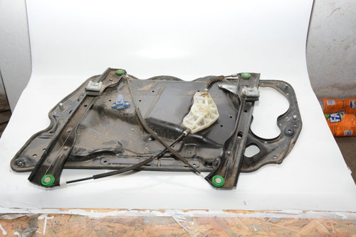 Macara Geam Electrica,stanga,fata VW PASSAT B6 2005 - 2010