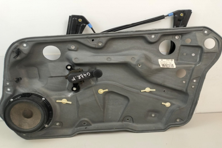 Macara geam fata dreapta 1J4837730N Volkswagen VW Golf 4 [1997 - 2006]