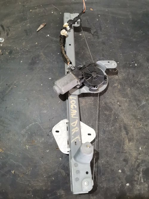 Macara Geam Fata,dreapta,Electrica Dacia LOGAN (LS) 2004 - 2012