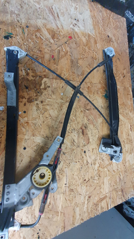 Macara Geam Fata,dreapta,Electrica Ford MONDEO Mk 3 2000 - 2007