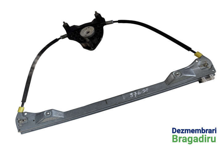 Macara geam fata dreapta electrica Renault Clio 2 [facelift] [2001 - 2005] Hatchback 5-usi 1.5 dCi MT (82 hp) Cod motor: K9K-B7-02