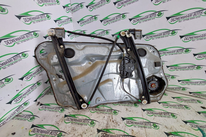 Macara geam fata dreapta electrica Volkswagen VW Golf 4 [1997 - 2006] wagon 1.9 TDI MT (90 hp)