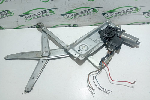 Macara geam fata stanga electrica 0 130 821 654 Opel Vectra B [1995 - 1999] Sedan 4-usi 1.6 MT (101 ...