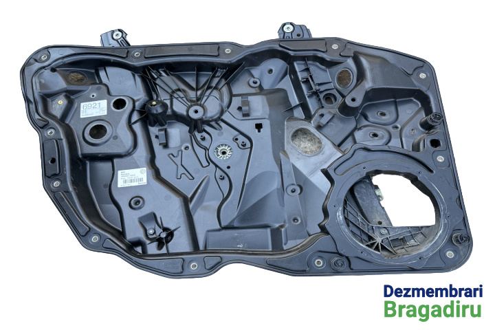 Macara geam fata stanga electrica 7P6837755C Volkswagen VW Touareg generatia 2 7P [2010 - 2014] Crossover 3.0 TDI Tiptronic 4Motion (245 hp) Cod motor: CRC Cod cutie: NAC Cod culoare: LG7W
