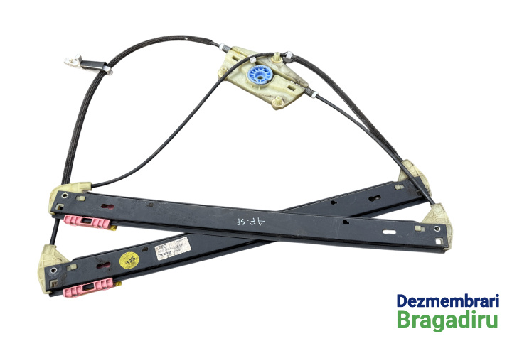Macara geam fata stanga electrica Cod: 4F0837461A 4F0837461A Audi A6 4F/C6 [2004 - 2008] Sedan
