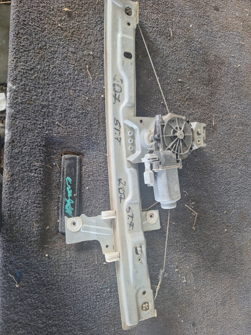 Macara Geam Fata,stanga,Electrica Peugeot 207 2006 - 2014