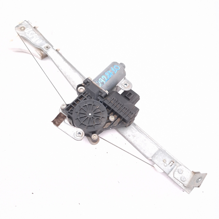 Macara Geam Ford Mondeo Mk 3 2000-2007 Spate Dreapta Electrica 0130821772, 0 130 821 772, 2300017548, 94412485 Bosch