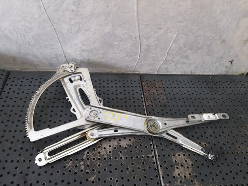 Macara geam manual dreapta fata opel corsa c x01 09113360