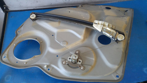 Macara geam manual dreapta spate mercedes a-class w169 a1697300279