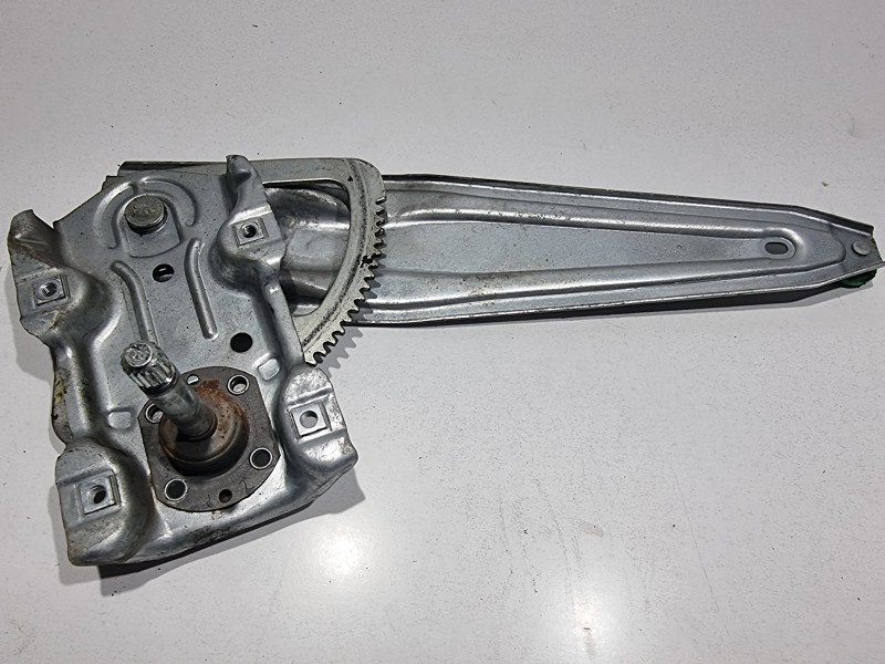 Macara geam manual dreapta spate Toyota Avensis (2009-2012) [T27]
