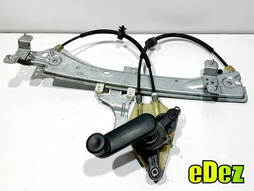 Macara geam manual stanga spate Renault Megane 3 (2008-2012) 827210003R