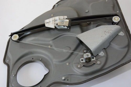 Macara Geam Manuala,4 Portiere,dreapta,spate Mercedes-Benz A-CLASS (W169) 2004 - 2012 A1697300279