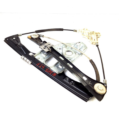 Macara Geam Mercedes-Benz C-Class (W203) 2000-2007 Fata Stanga A2037201746, A 203 720 17 46, A203720...